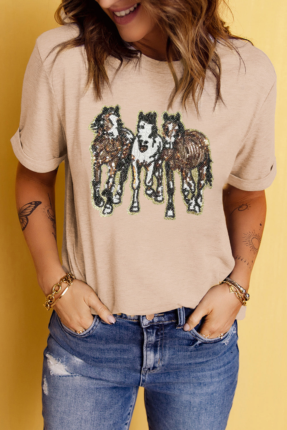  Aaria Tees