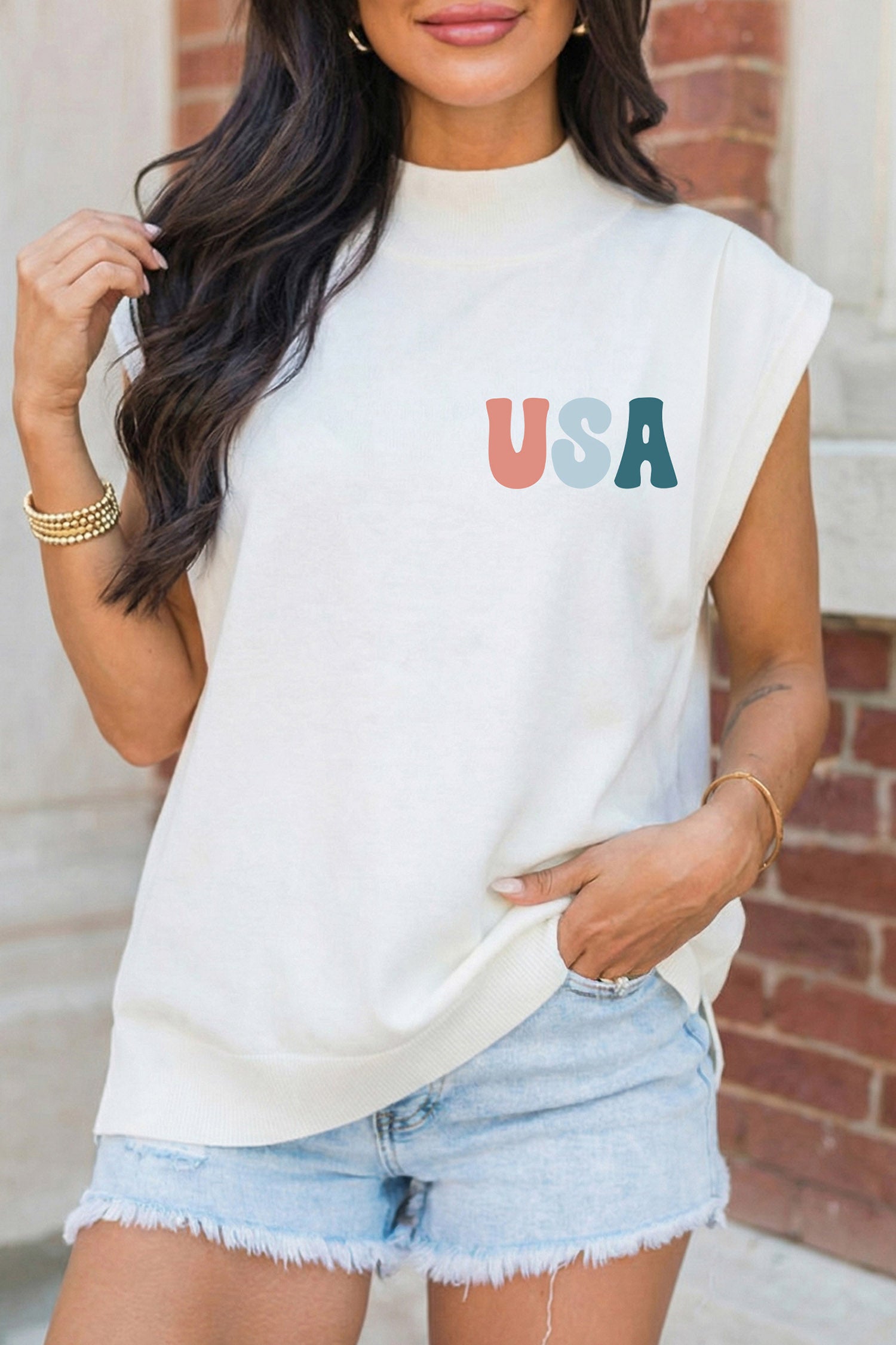  Aaria Tees