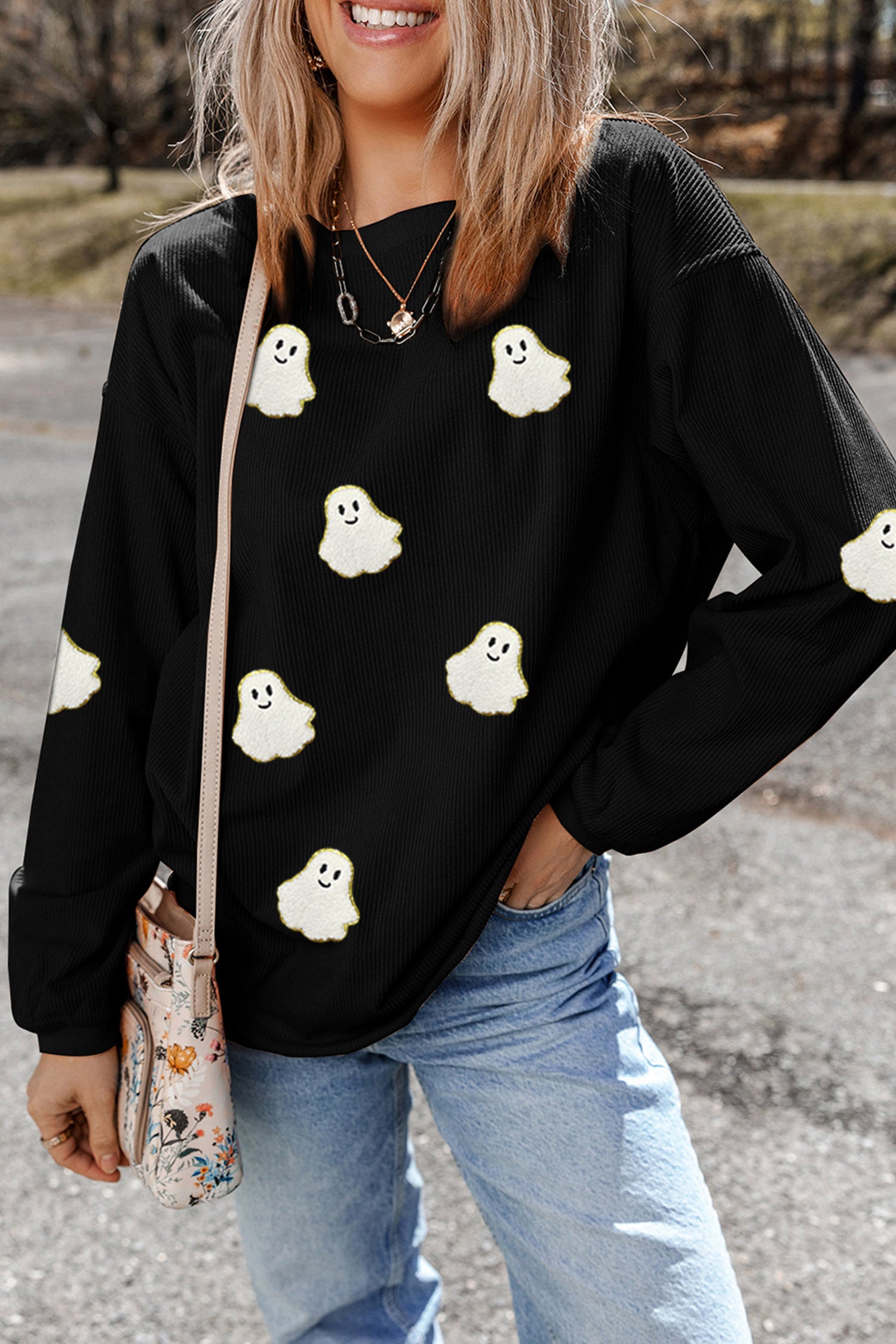  Aaria Tees