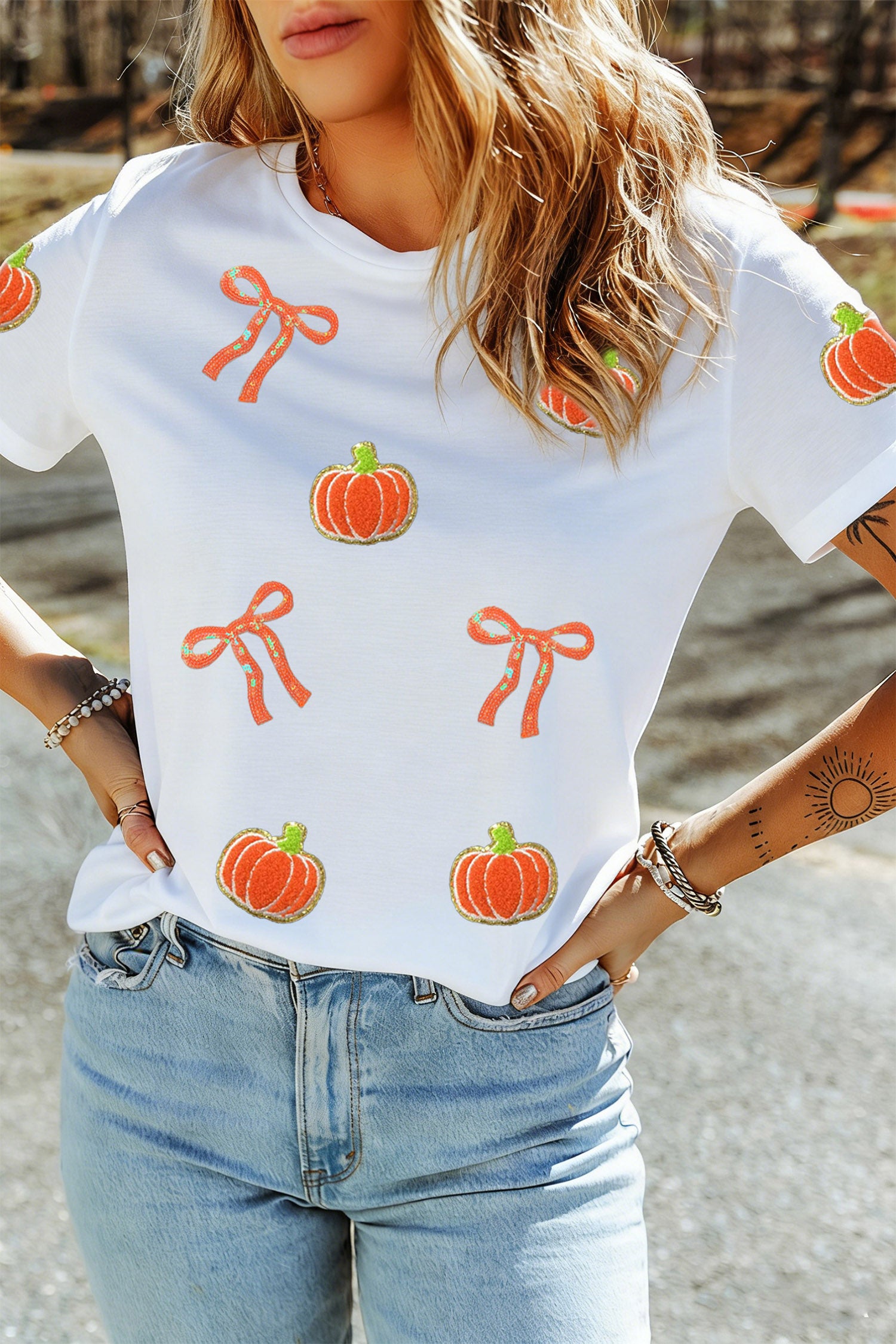 White Sequin Chenille Pumpkin Bow Pattern Casual Short T Shirt - Aaria Tees Aaria Tees