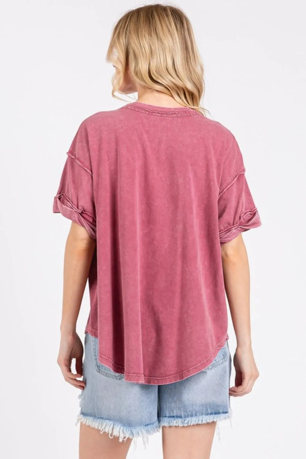 81778413-d35f-4777-bb4d-83281a09974b-Max Aaria Tees