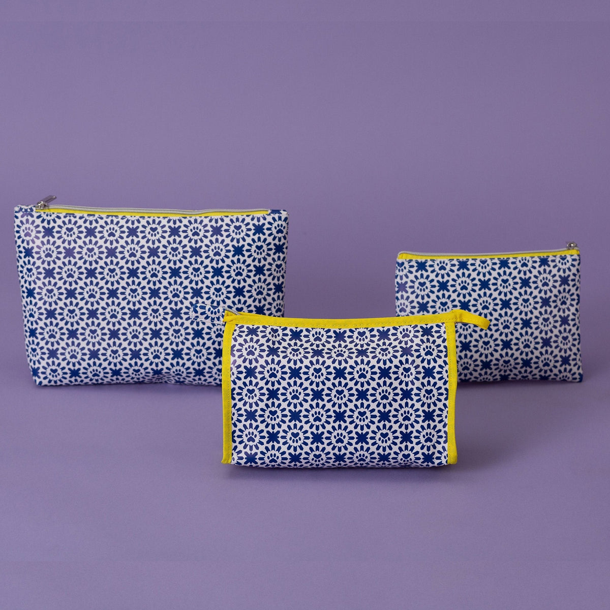 Indigo Paws Cosmetic Bag Set - Aaria Tees