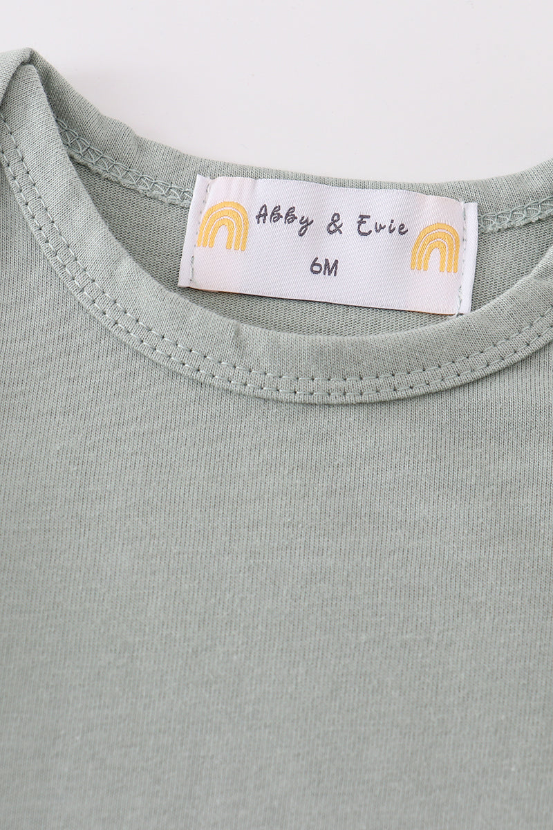  Aaria Tees