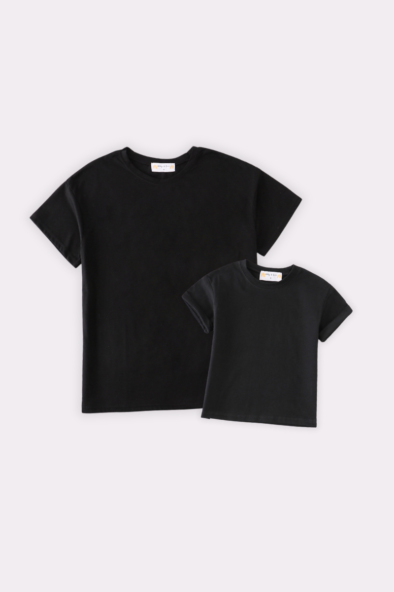 Premium Black basic T-shirt Kids and adult - Aaria Tees Aaria Tees