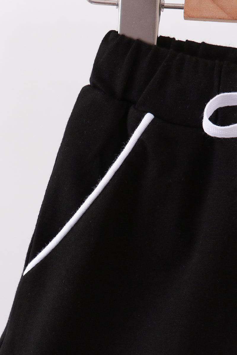  Aaria Tees