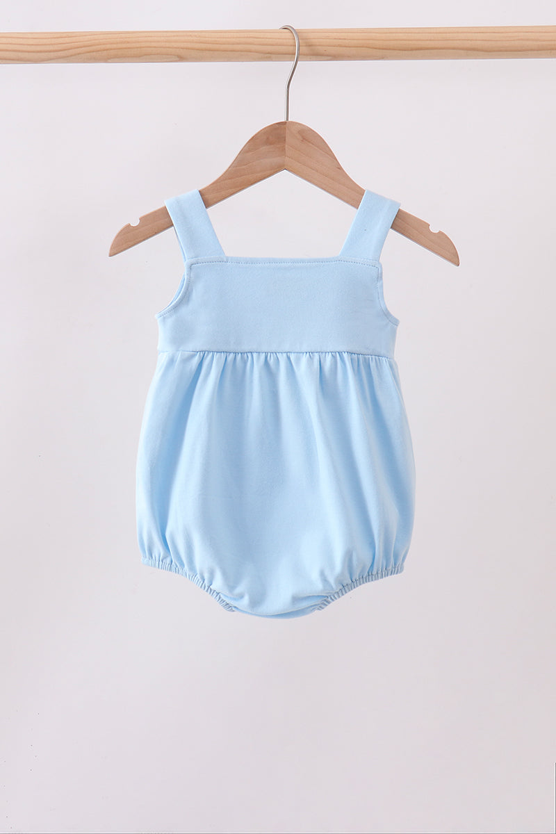  Aaria Tees