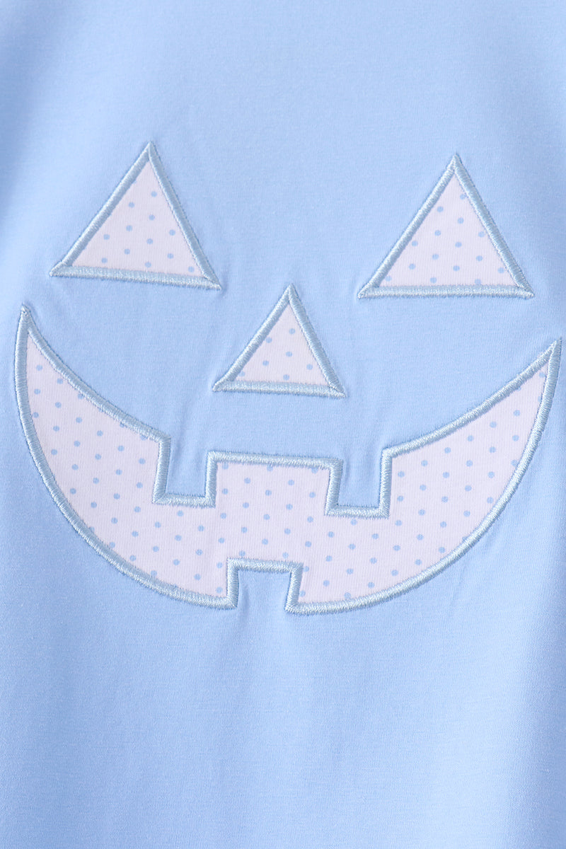  Aaria Tees