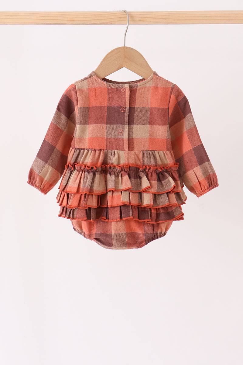  Aaria Tees