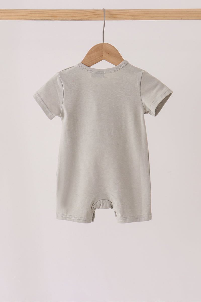  Aaria Tees