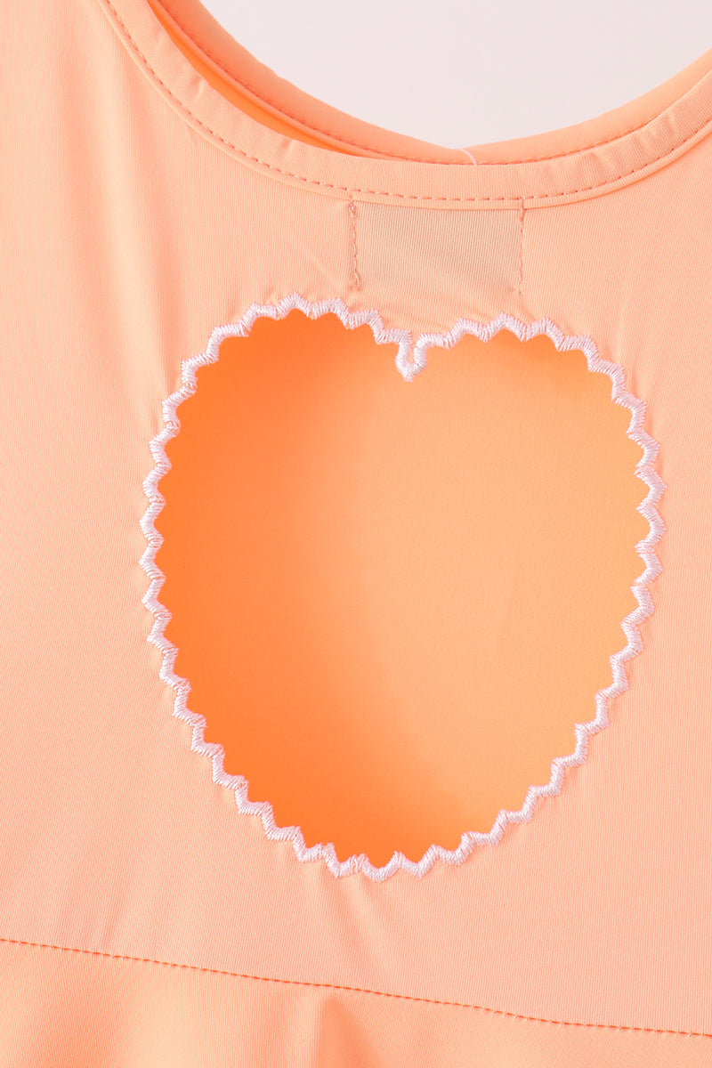  Aaria Tees
