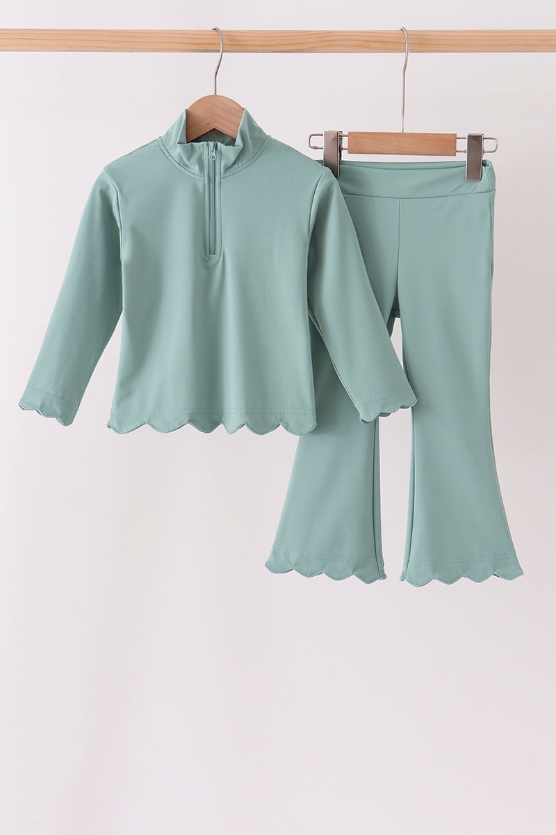 Sage scallped zipper active set - Aaria Tees