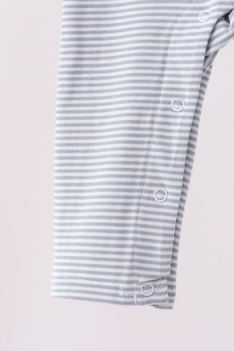  Aaria Tees