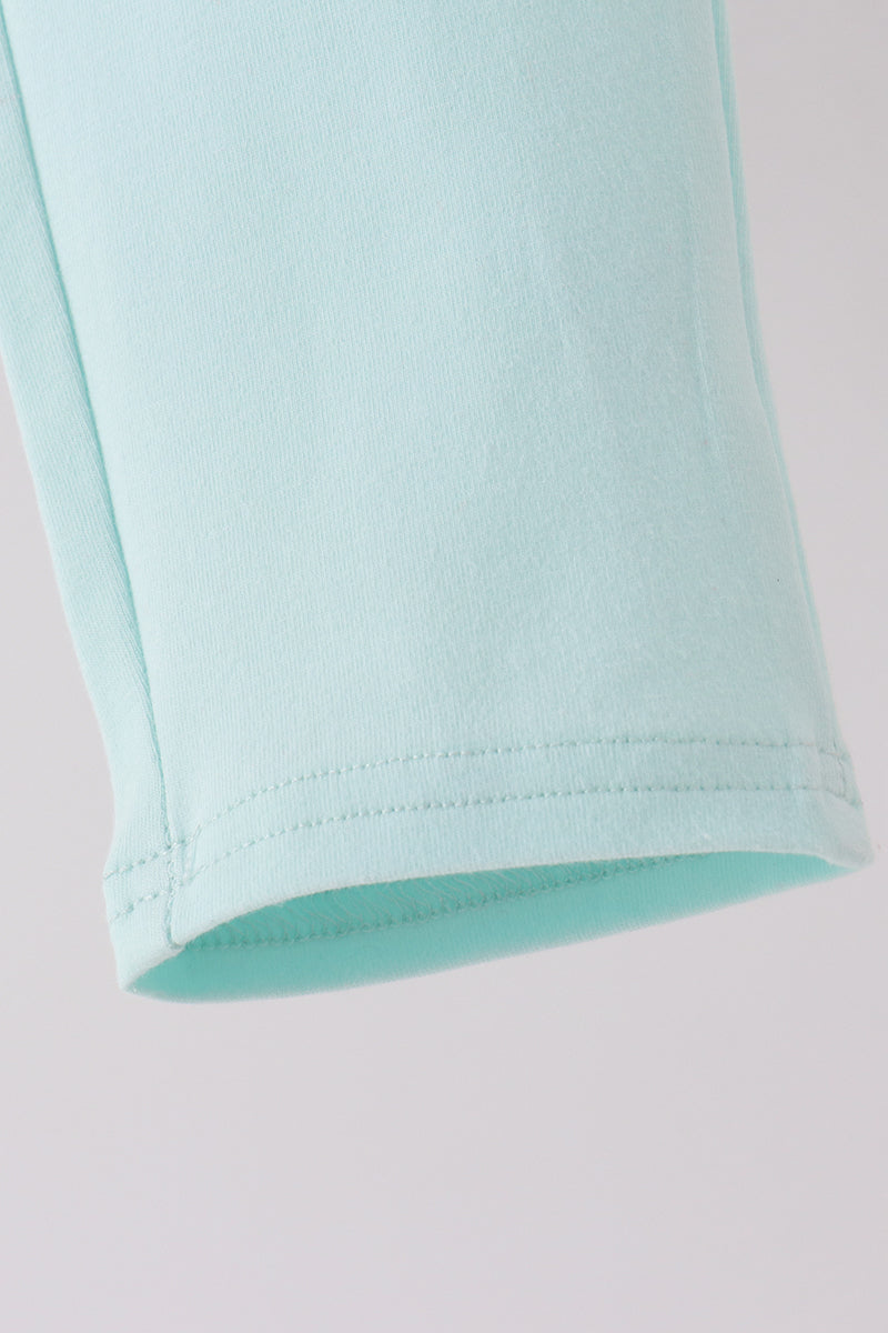  Aaria Tees