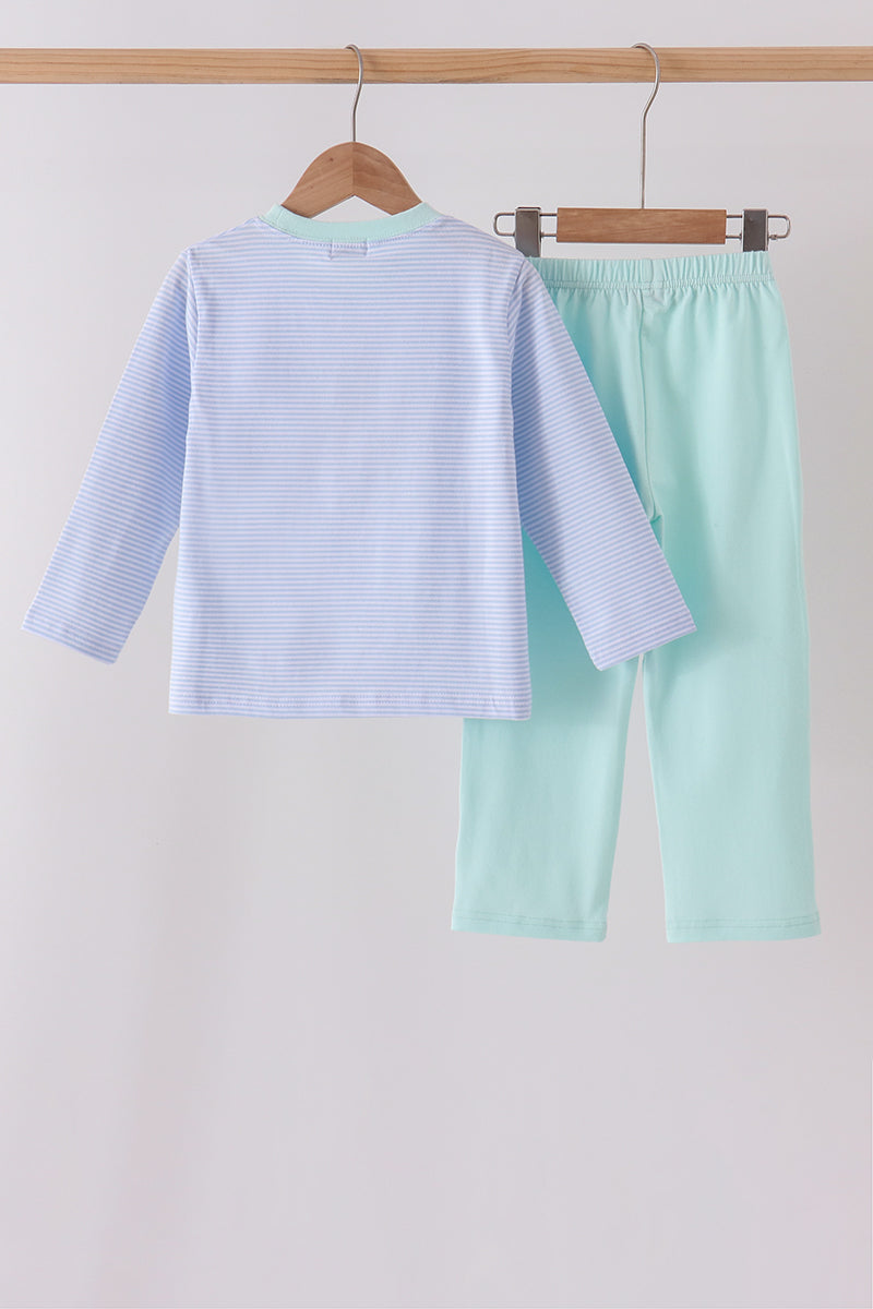  Aaria Tees