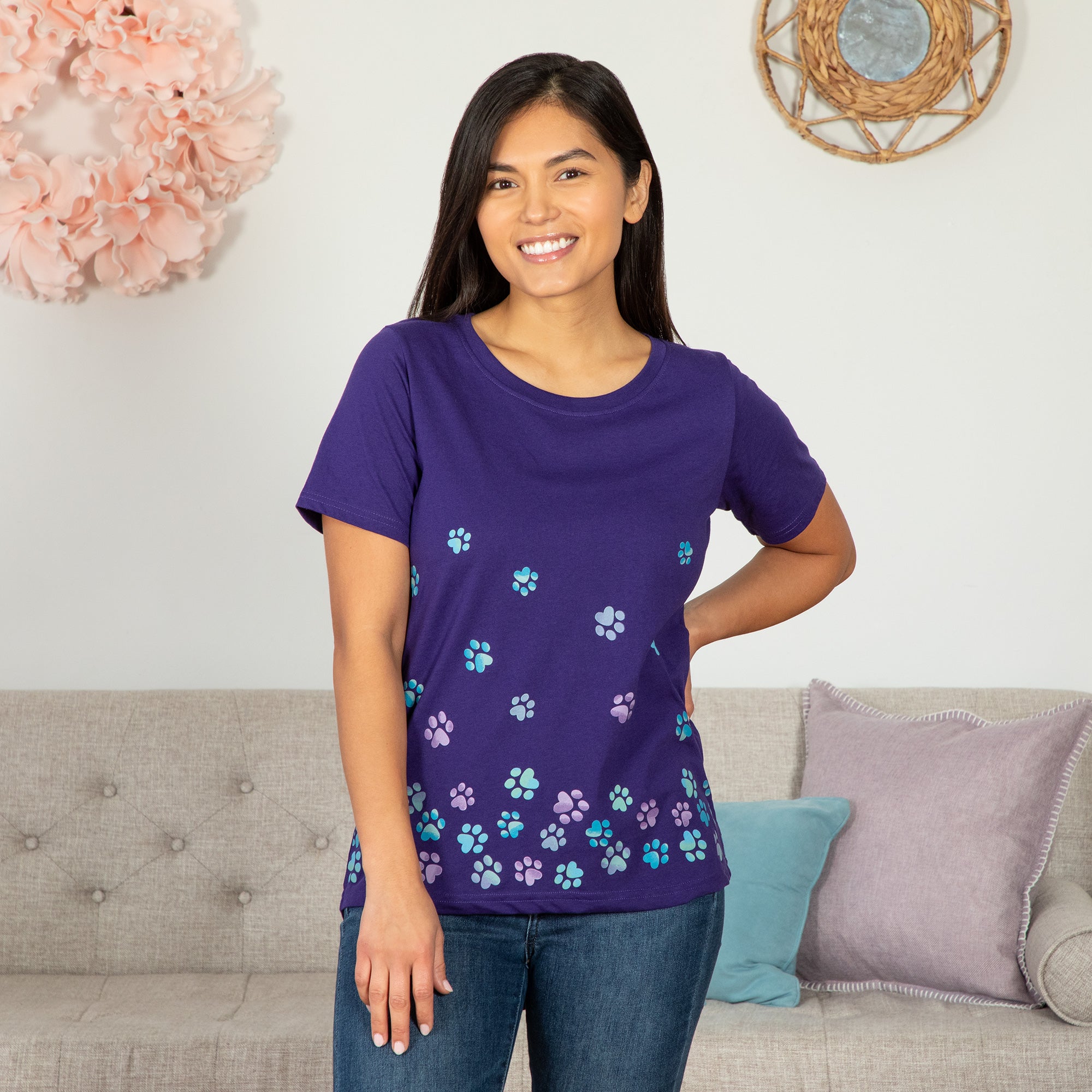 Tumbling Paws Gradient Short Sleeve T-Shirt - Aaria Tees Aaria Tees