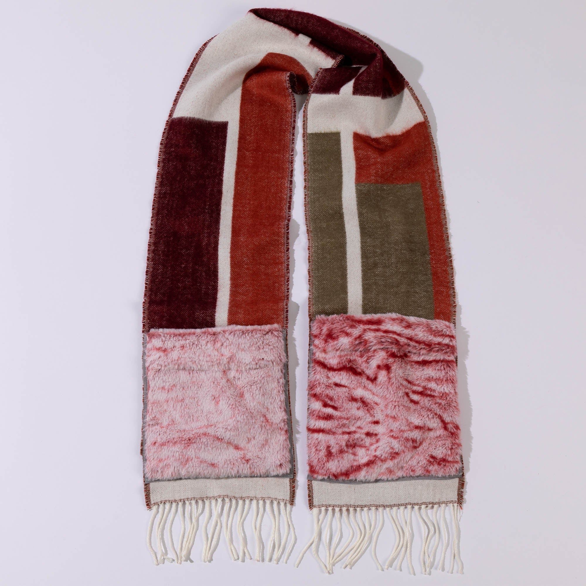 Geometric Print Pocket Scarf - Aaria Tees Aaria Tees