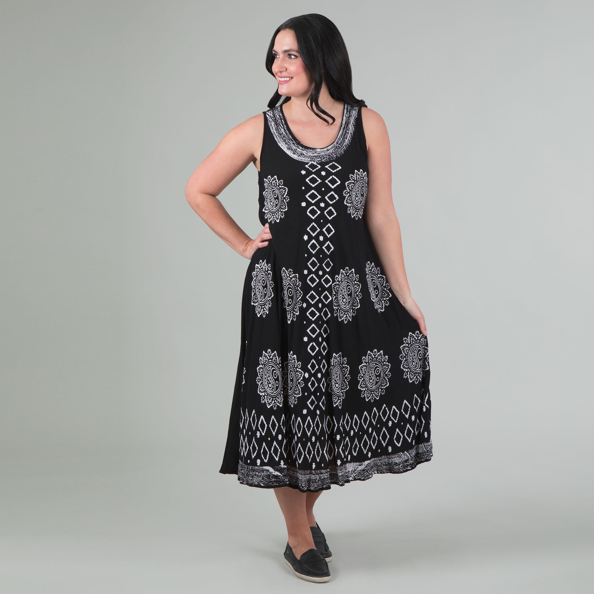 Black & White Print Sleeveless Midi Dress - Aaria Tees Aaria Tees