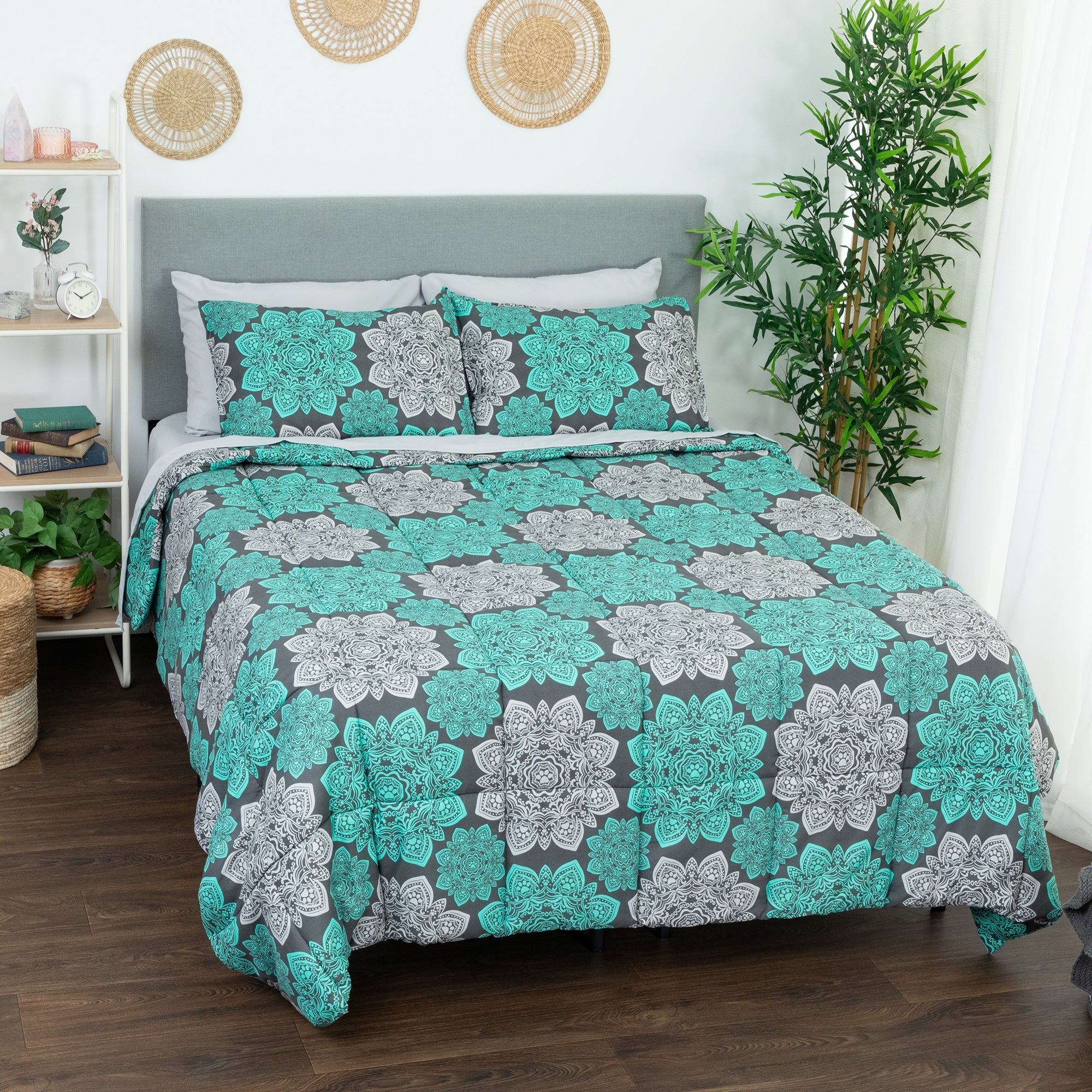 Mandala Paws 7-Piece Microfiber Comforter Set - Aaria Tees Aaria Tees