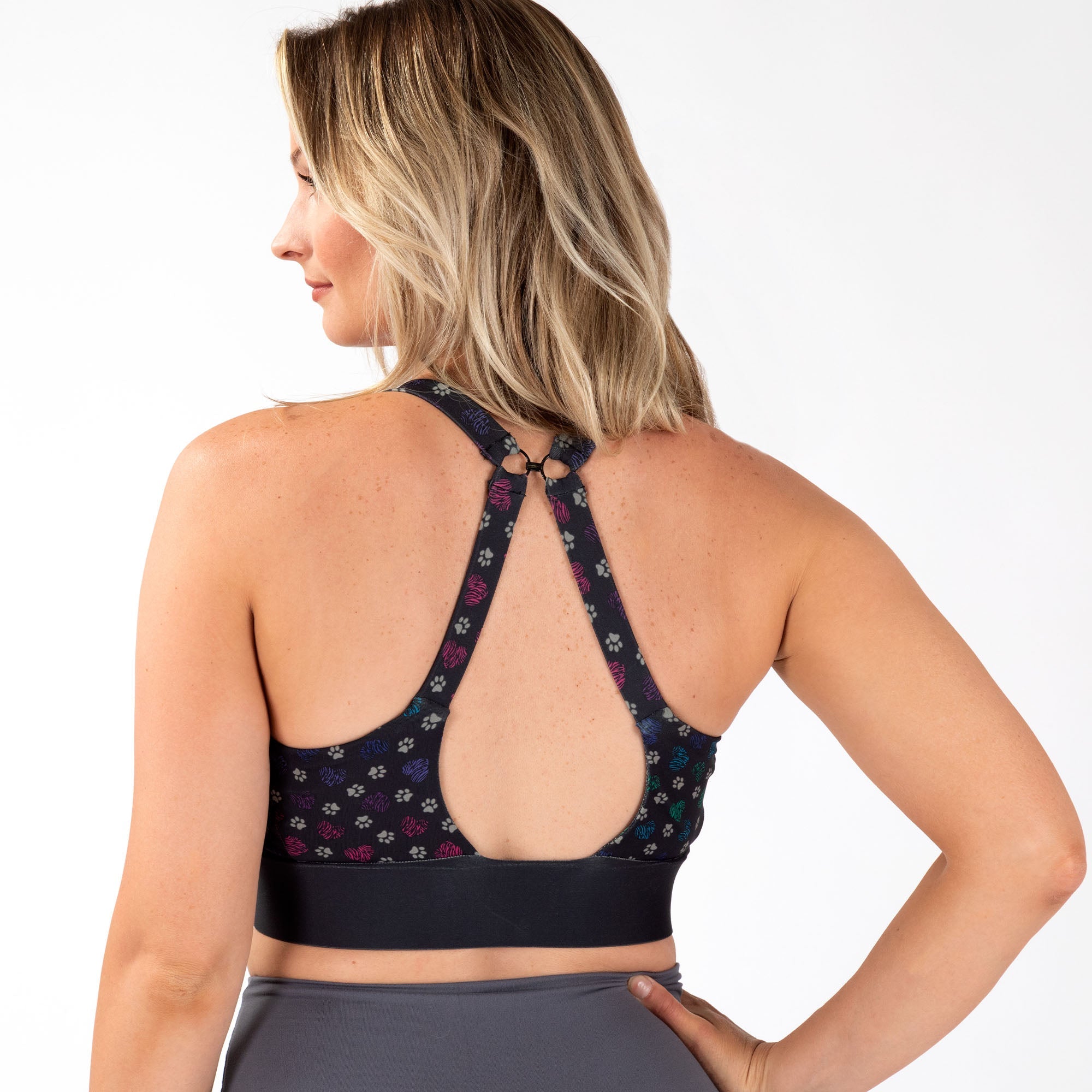Zip Front Sports Bra - Aaria Tees Aaria Tees