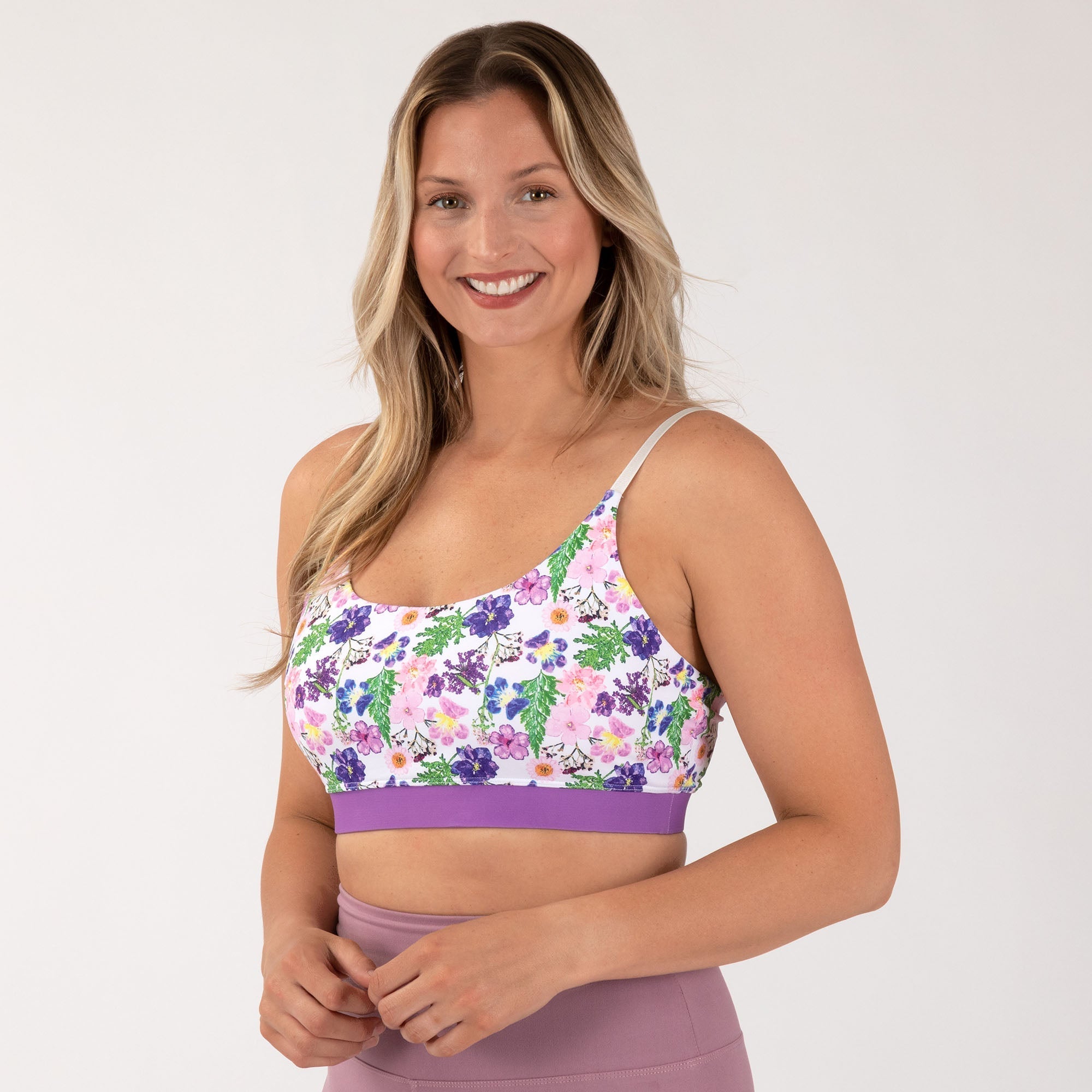 Adjustable Straps Sports Bra - Aaria Tees Aaria Tees