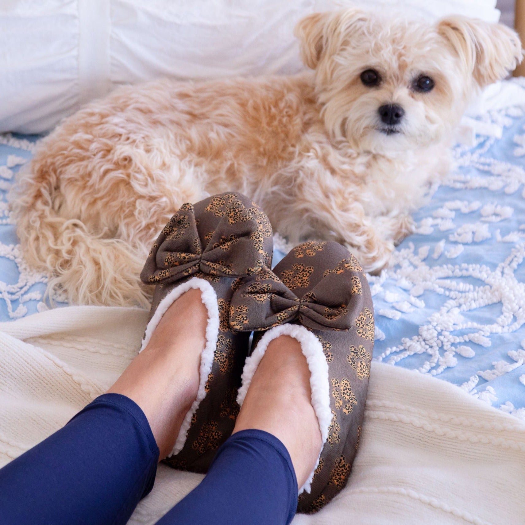 Super Cozy&trade; Leopard Paw Slippers With Large Bow - Aaria Tees Aaria Tees