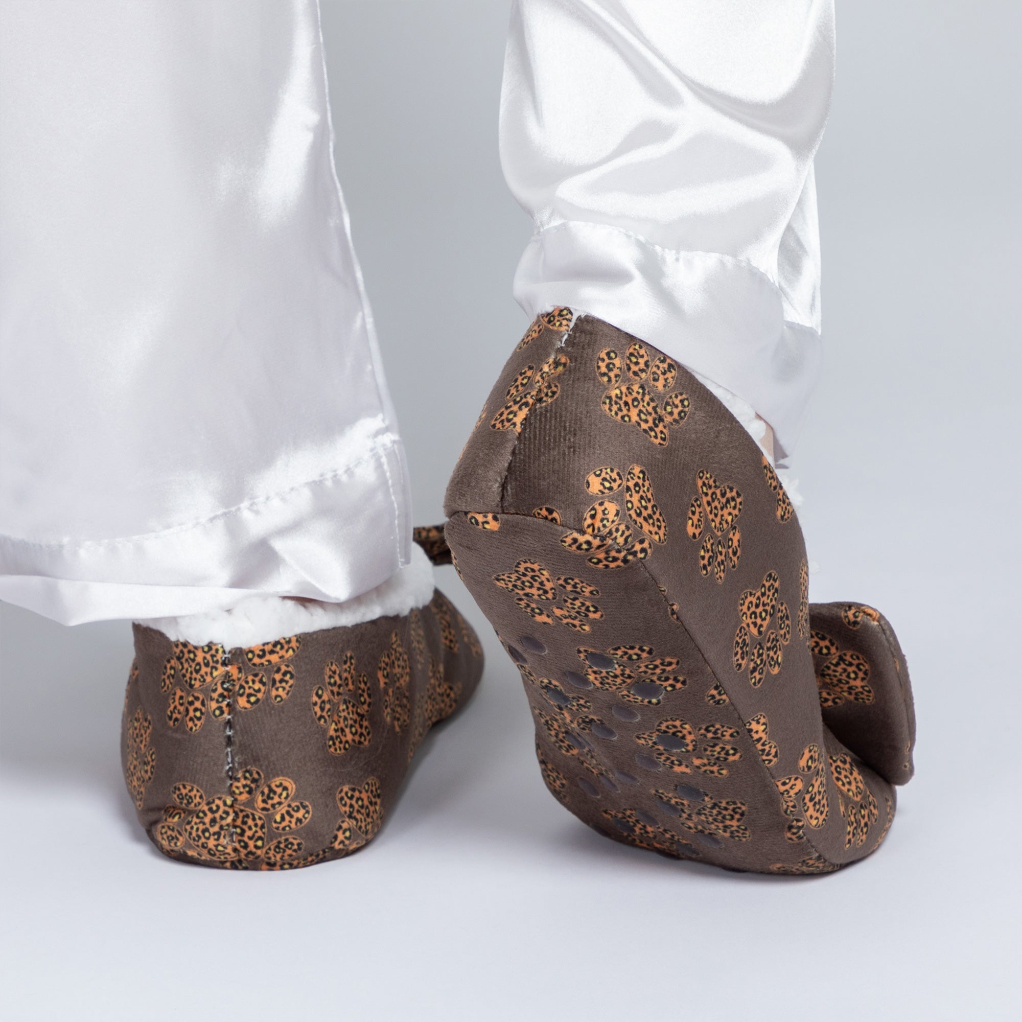Super Cozy&trade; Leopard Paw Slippers With Large Bow - Aaria Tees Aaria Tees