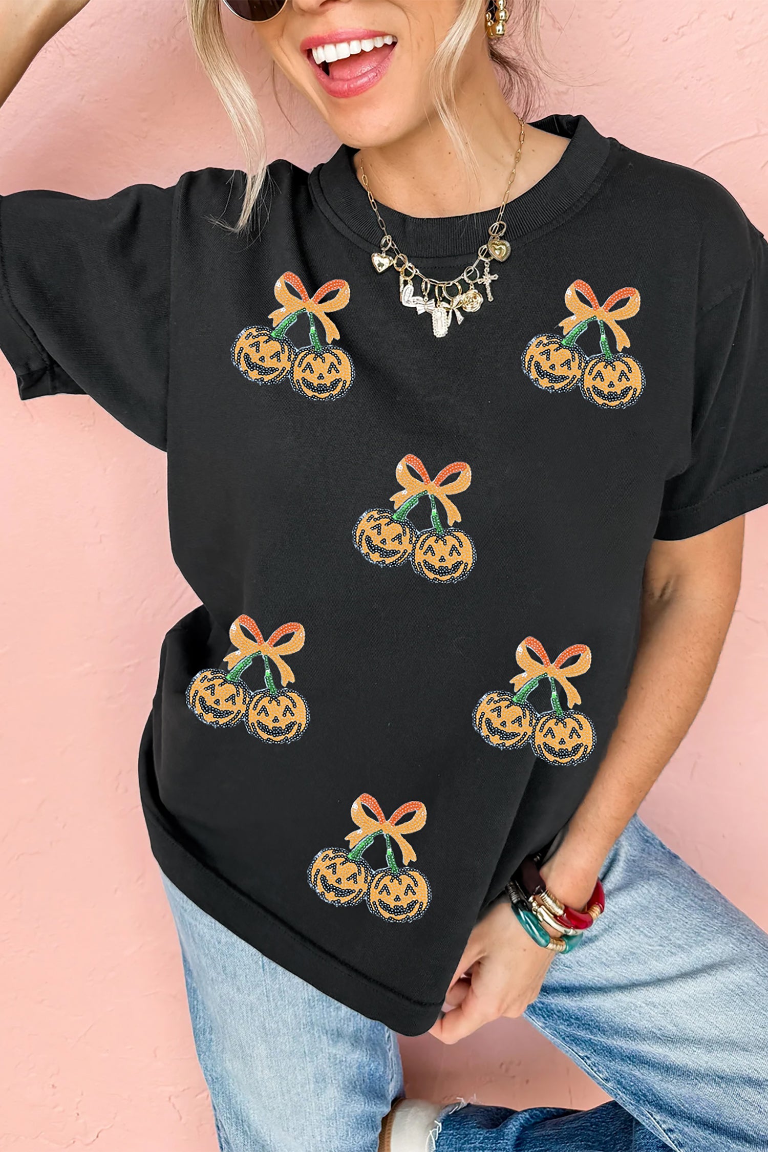  Aaria Tees