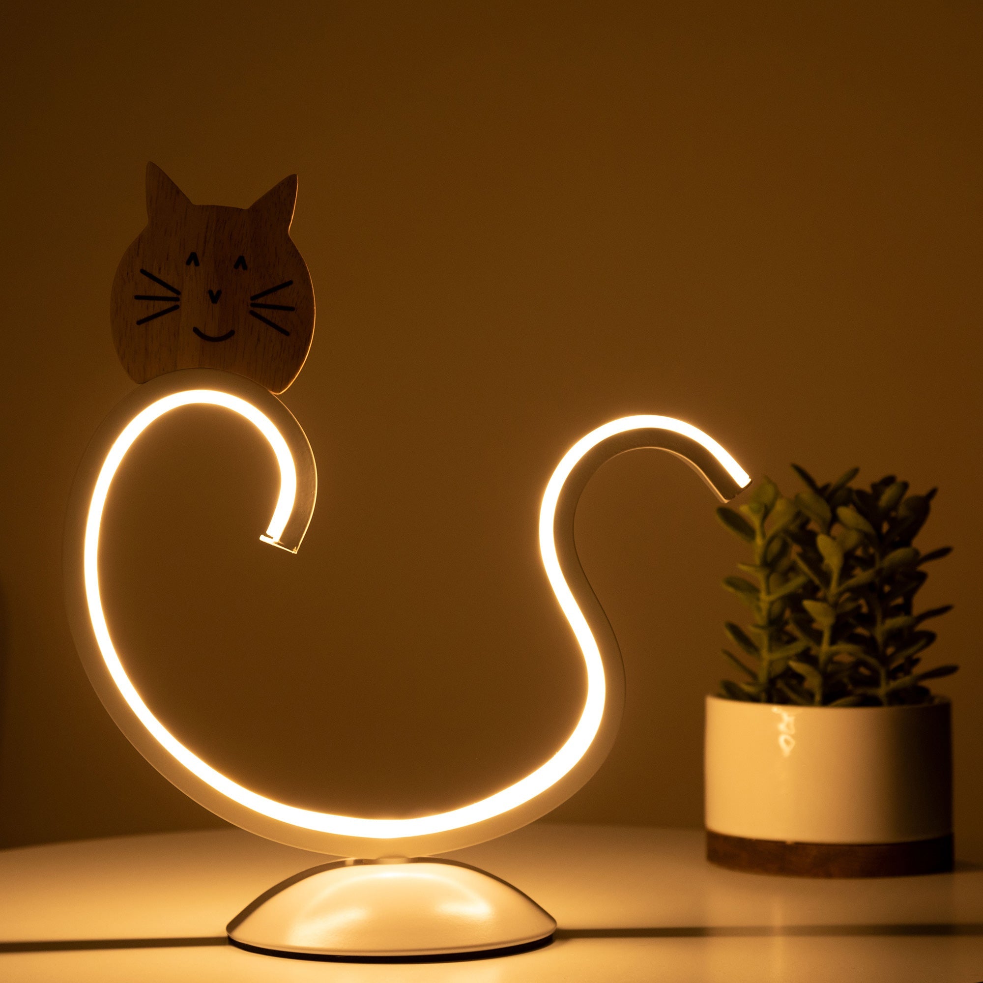 Curvy Kitty Table Lamp - Aaria Tees Aaria Tees
