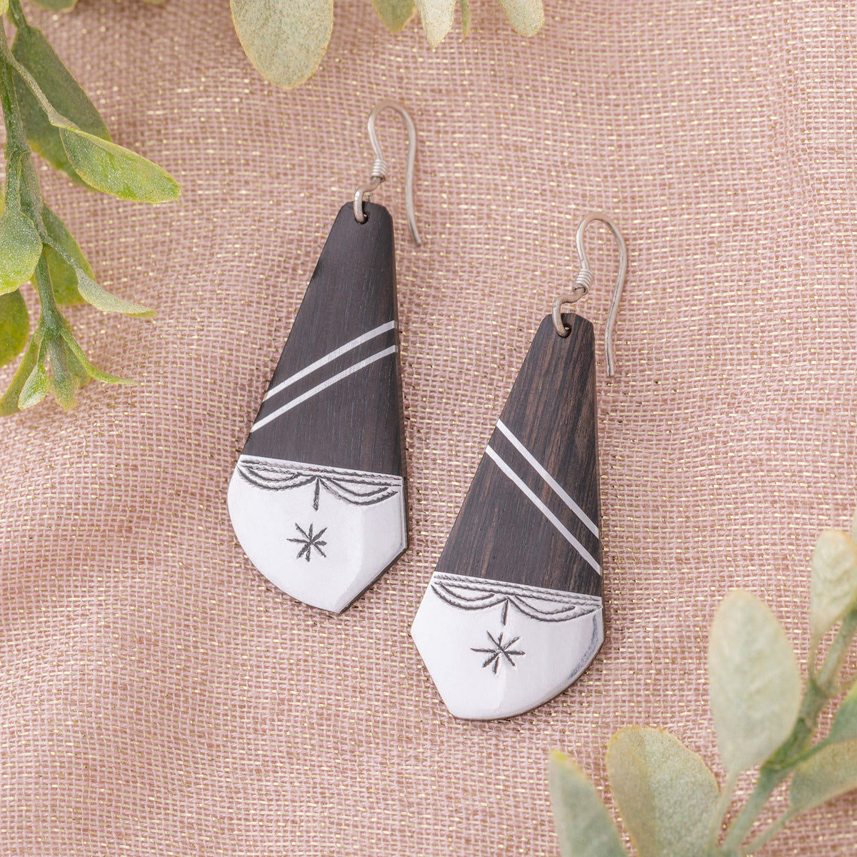 Tuareg Silver and Ebony Drop Earrings - Aaria Tees