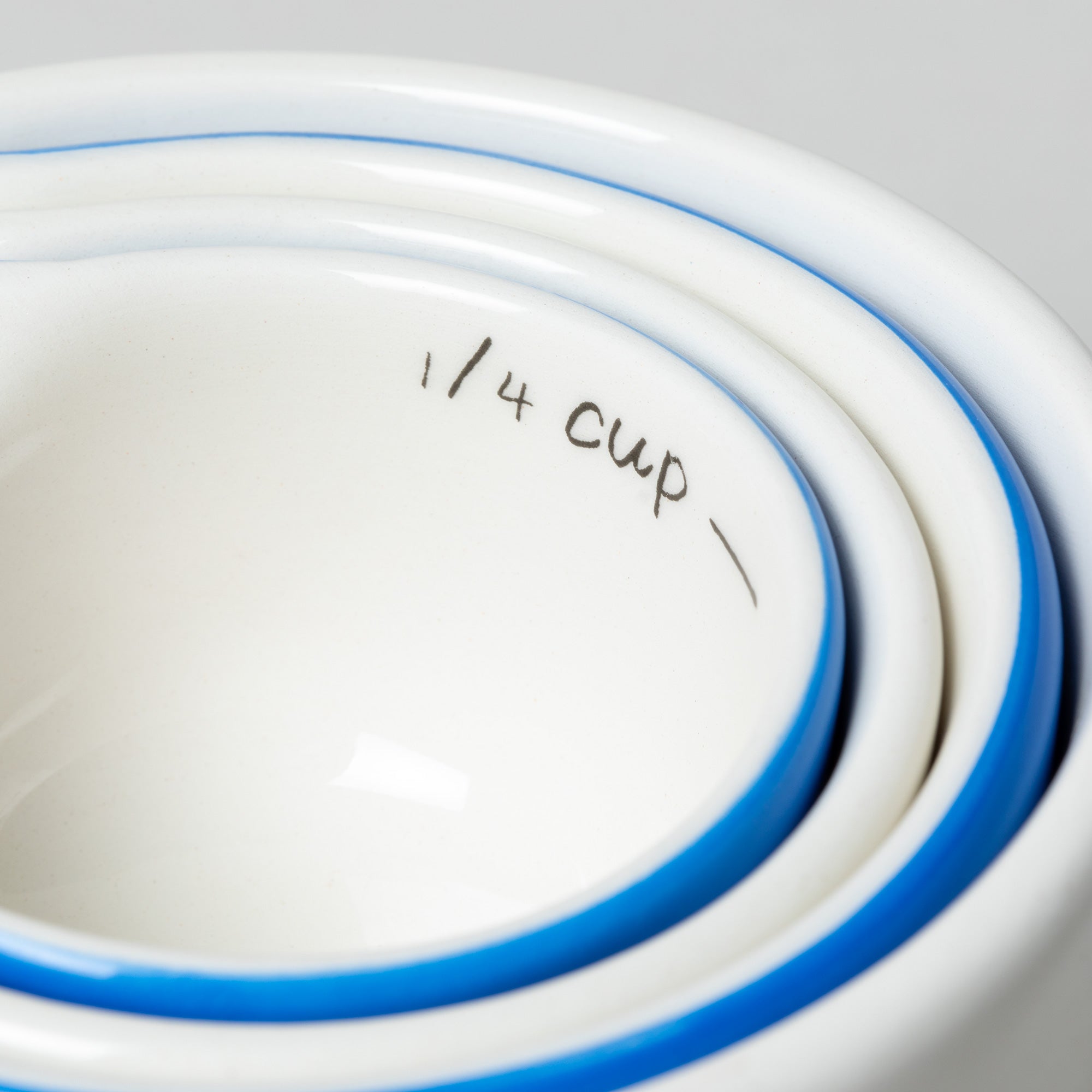 Paw Prints Ceramic Measuring Cup Set - Aaria Tees Aaria Tees