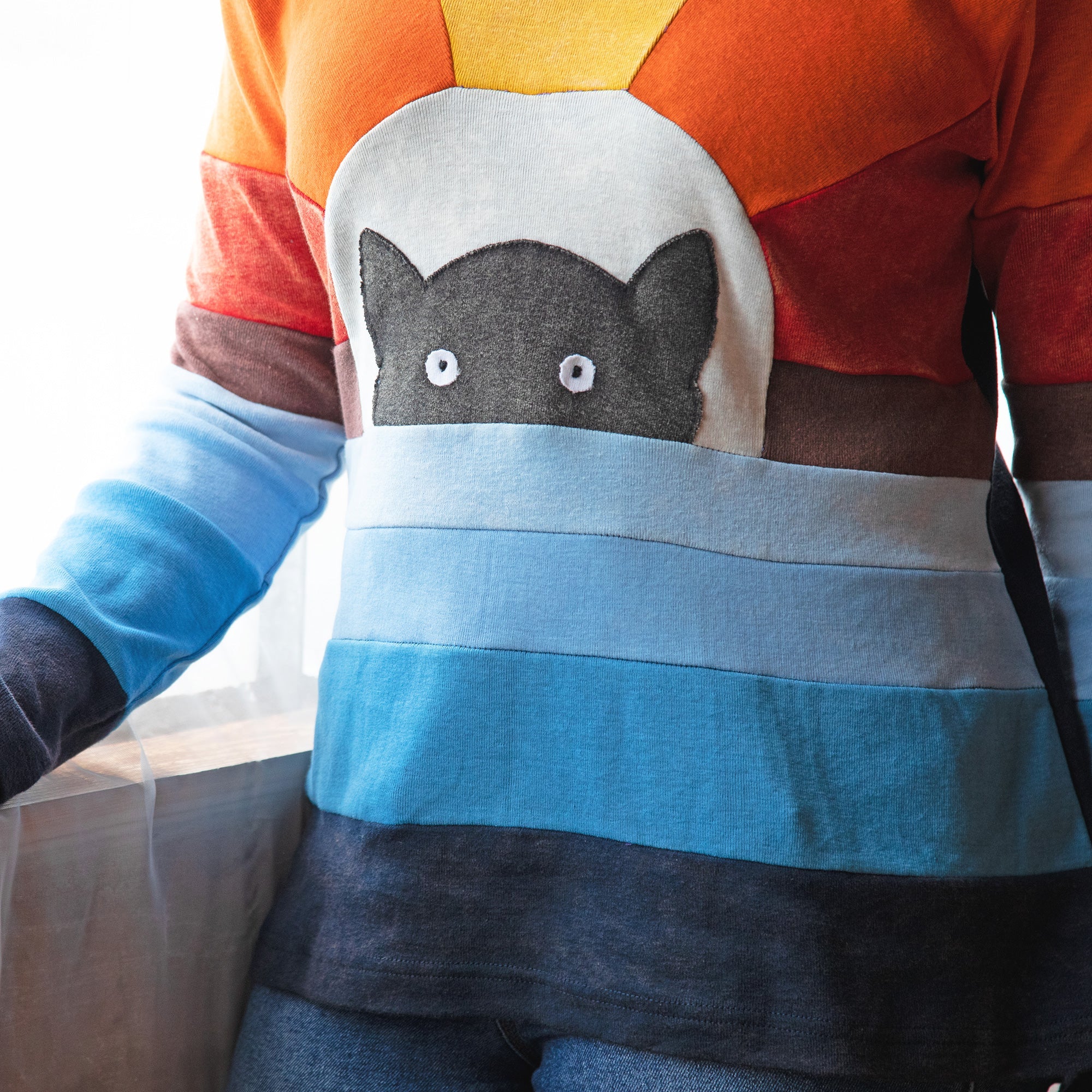 Peek-A-Boo Kitty Long Sleeve Top - Aaria Tees Aaria Tees