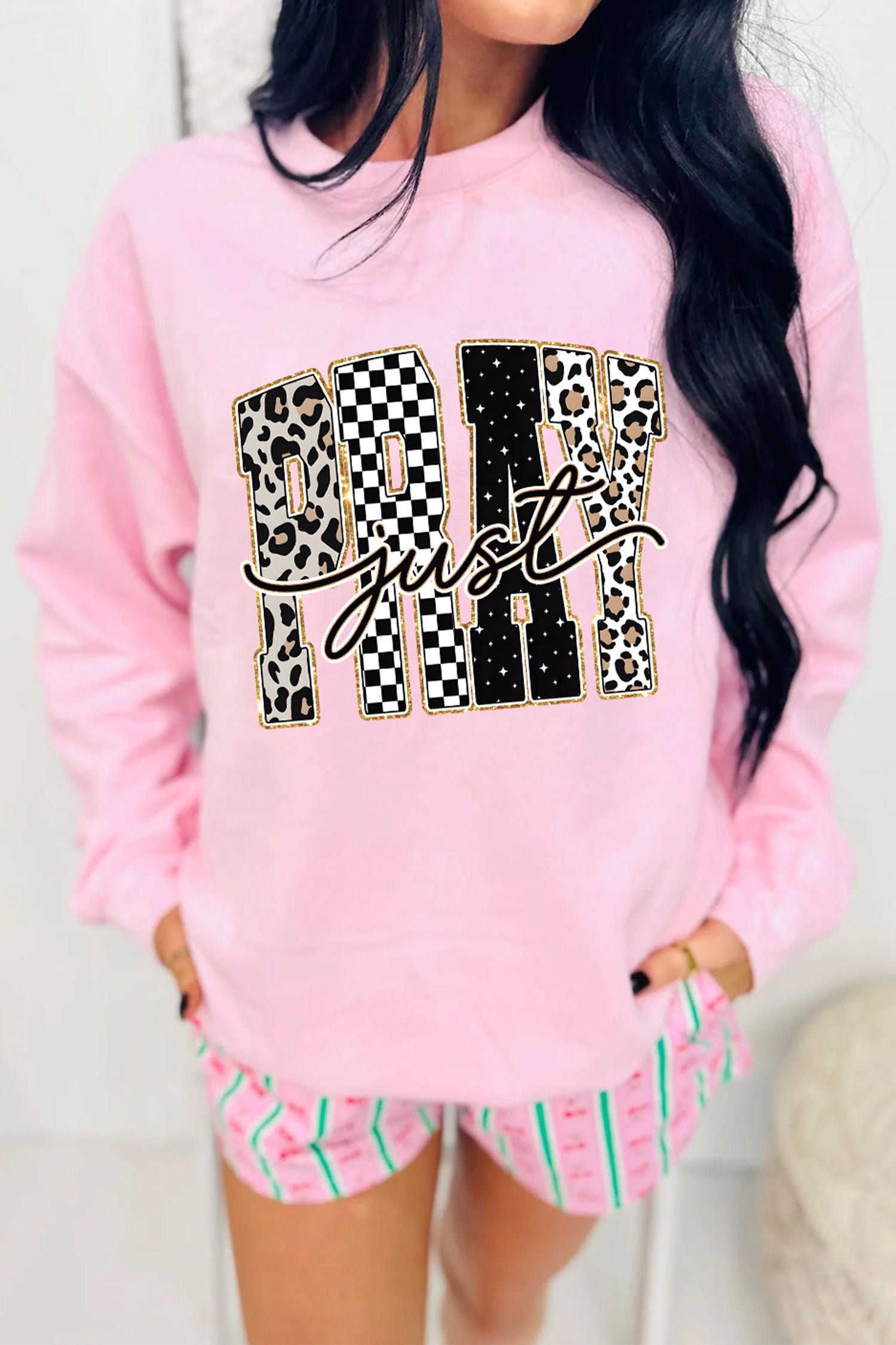  Aaria Tees