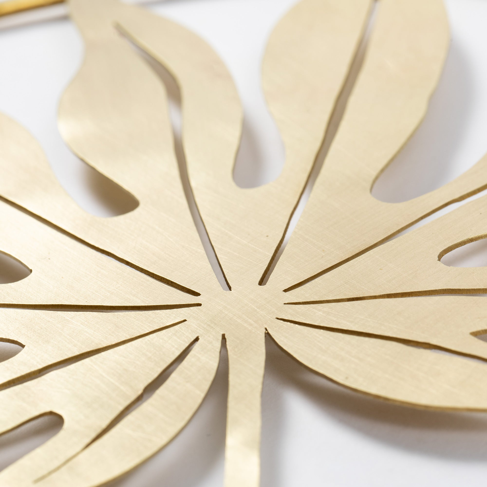 Hand Crafted Leaves Metal Wall Decor - Aaria Tees Aaria Tees