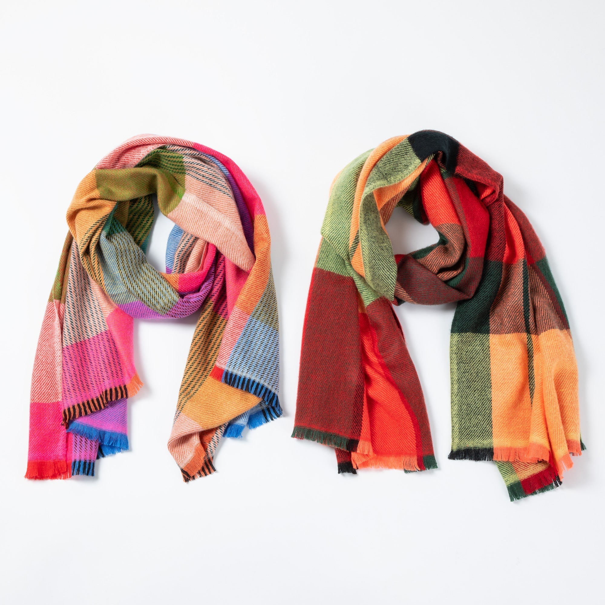 Plaid Chunky Scarf - Aaria Tees Aaria Tees