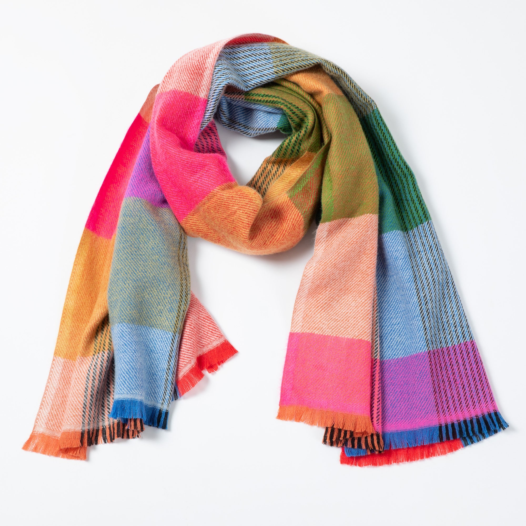 Plaid Chunky Scarf - Aaria Tees Aaria Tees