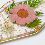 Elegant Real Flowers Keychain - Aaria Tees Aaria Tees
