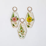 Elegant Real Flowers Keychain - Aaria Tees Aaria Tees