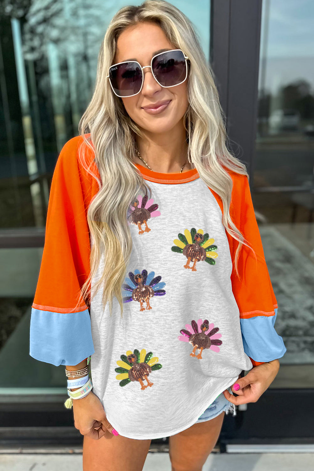  Aaria Tees