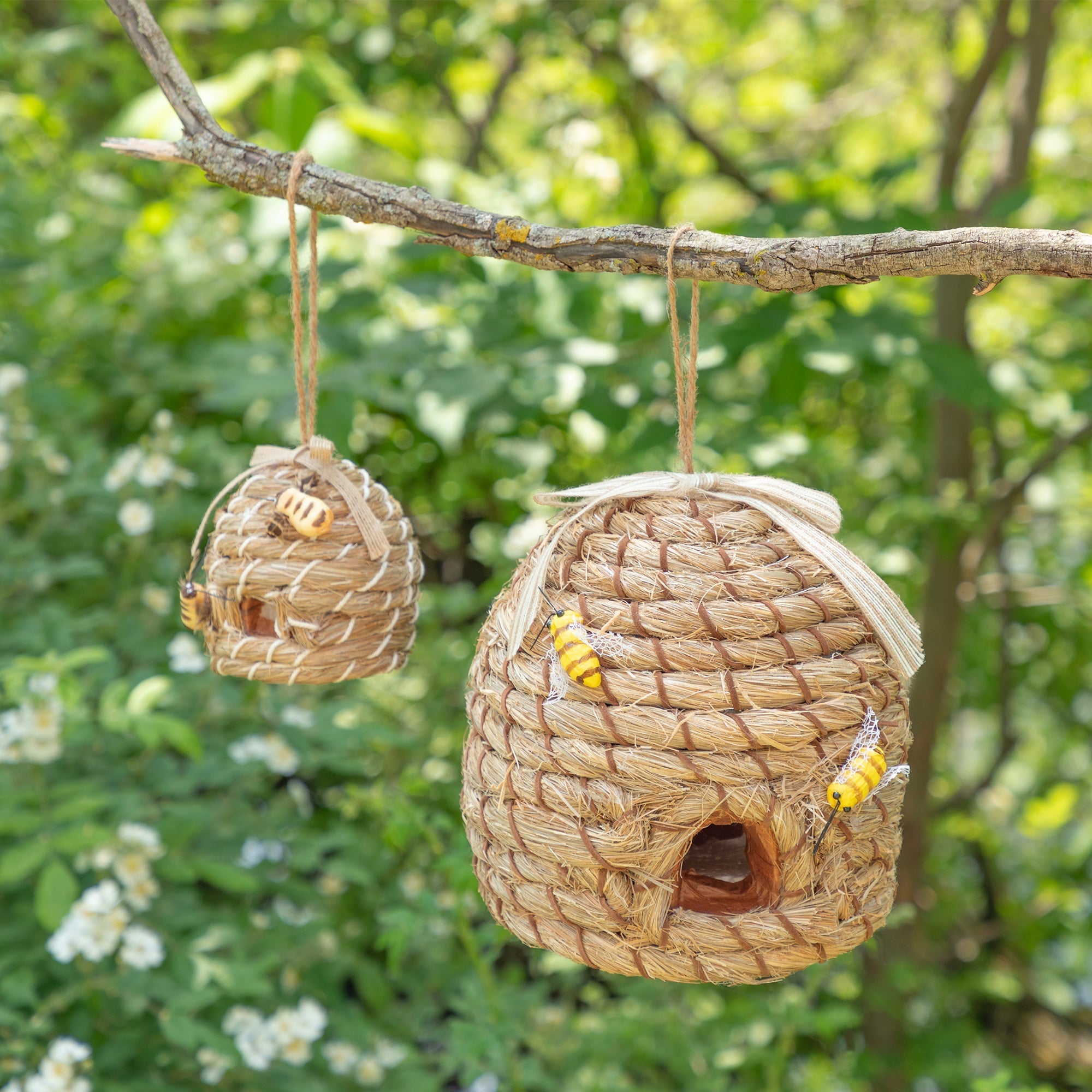 Beehive Birdhouse - Aaria Tees Aaria Tees