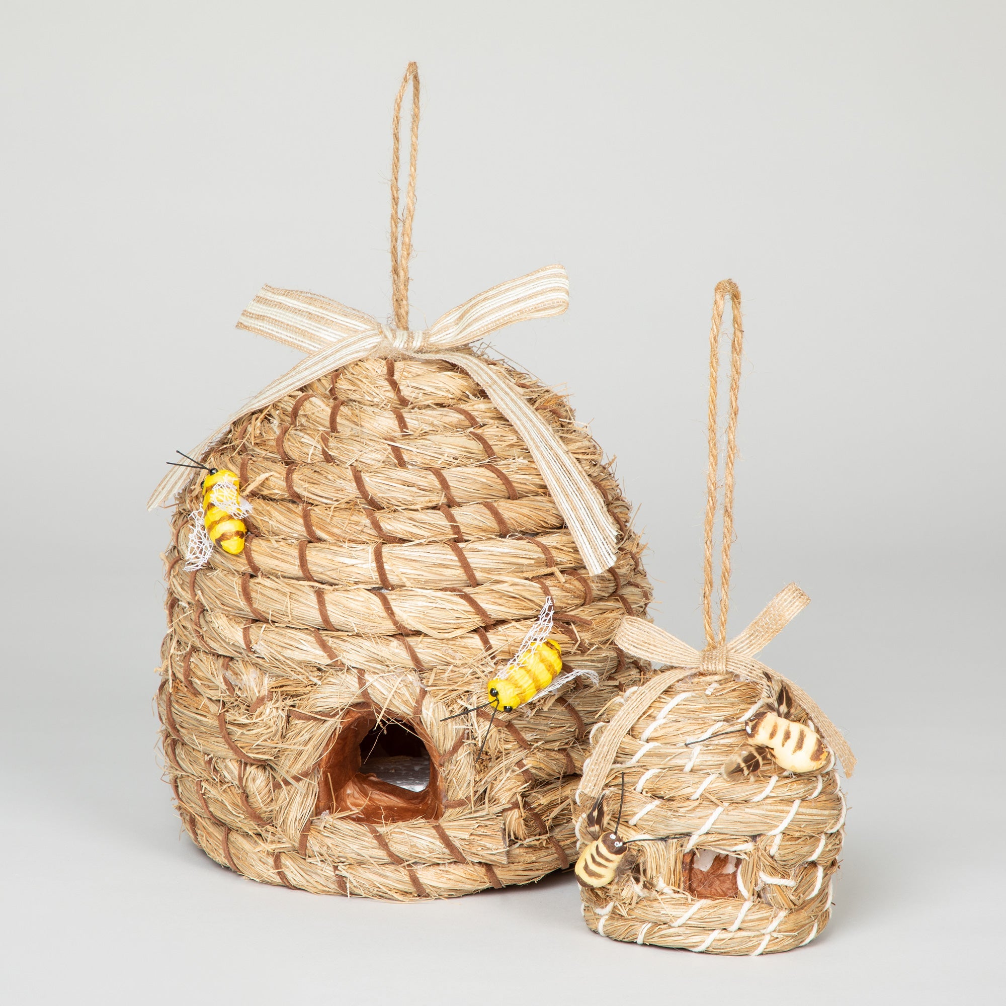 Beehive Birdhouse - Aaria Tees Aaria Tees
