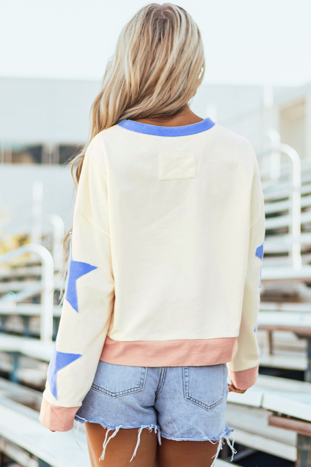  Aaria Tees