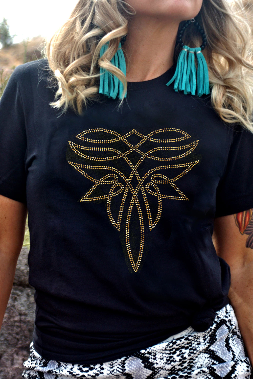  Aaria Tees