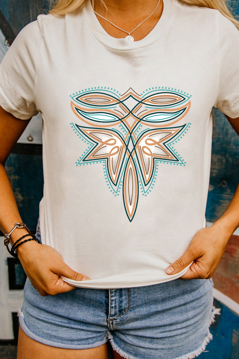  Aaria Tees