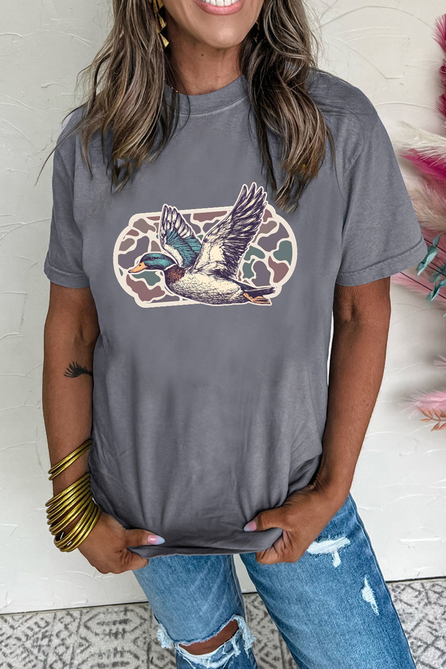  Aaria Tees