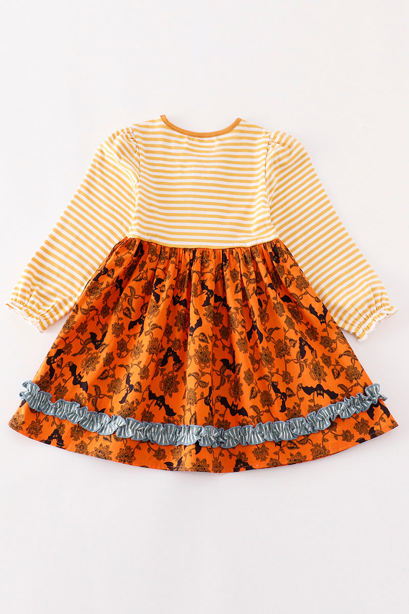  Aaria Tees