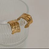 Gina Hammered Hoop Aaria Tees