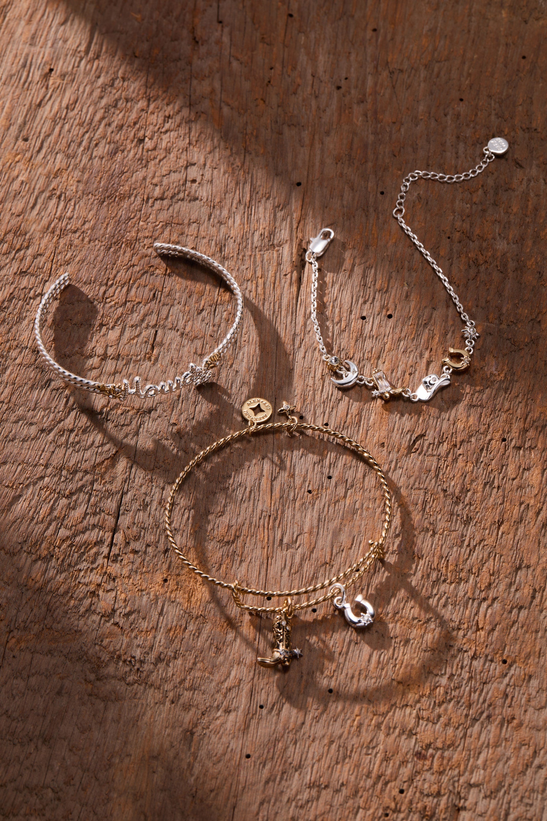 Howdy Cuff Bracelet - Aaria Tees Aaria Tees