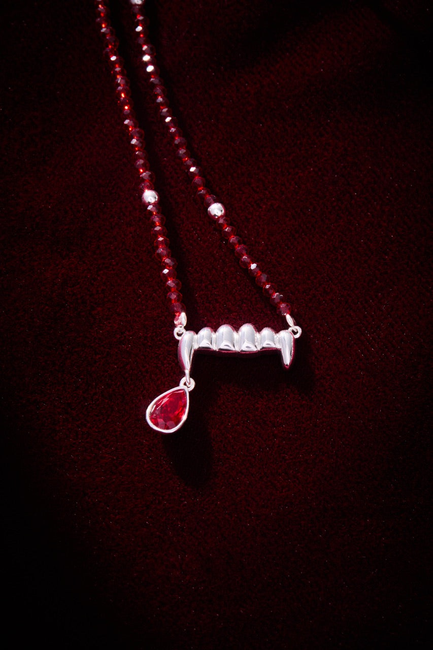 Vampire Teeth Fangs Pendant - Aaria Tees Aaria Tees