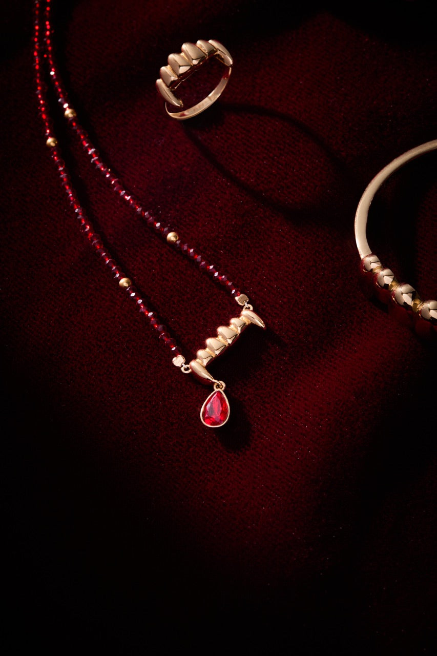 Vampire Teeth Fangs Pendant - Aaria Tees Aaria Tees