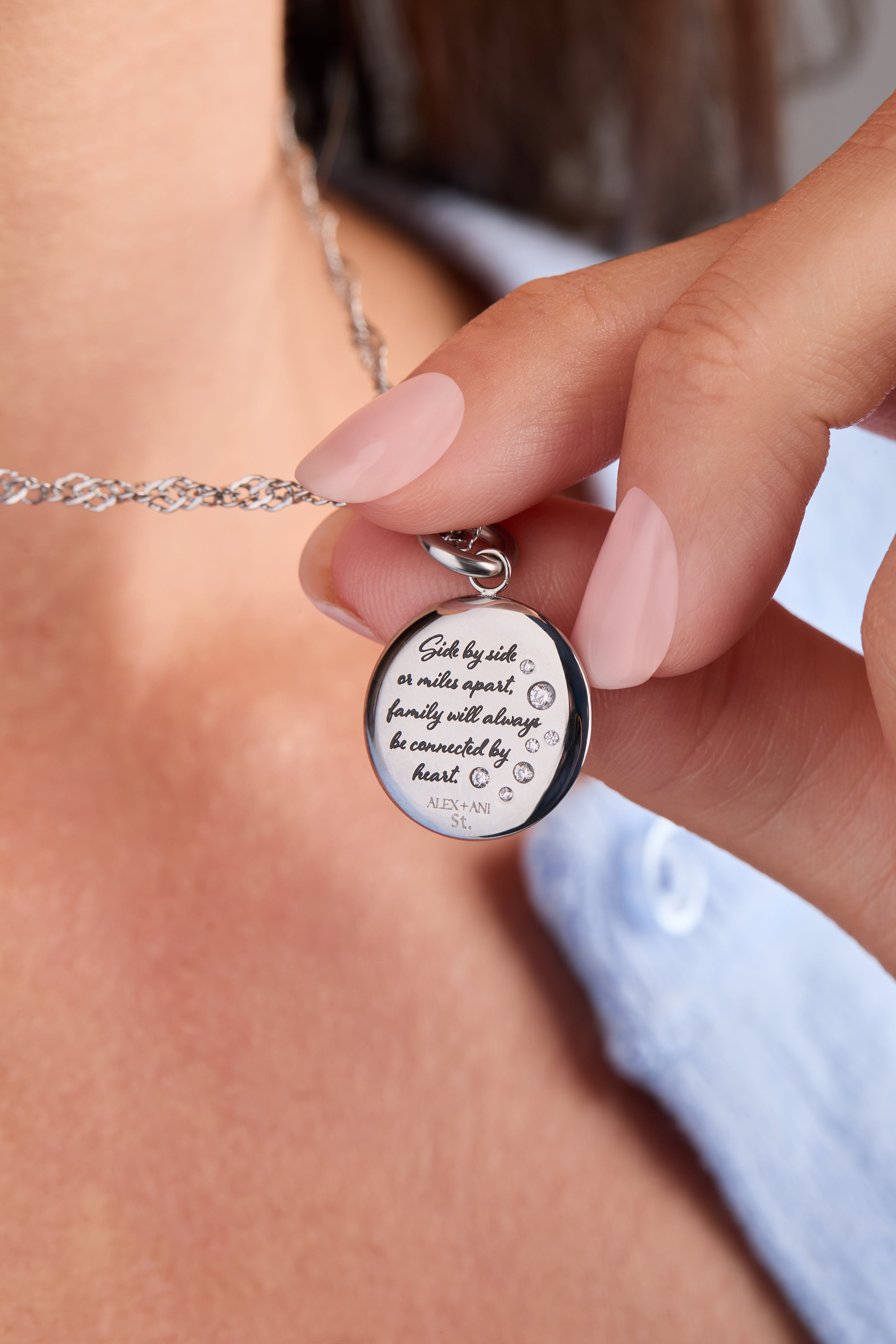 Mom Butterfly Disc Charm - Aaria Tees Aaria Tees